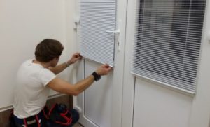 Установка рулонных жалюзи в Дзержинске